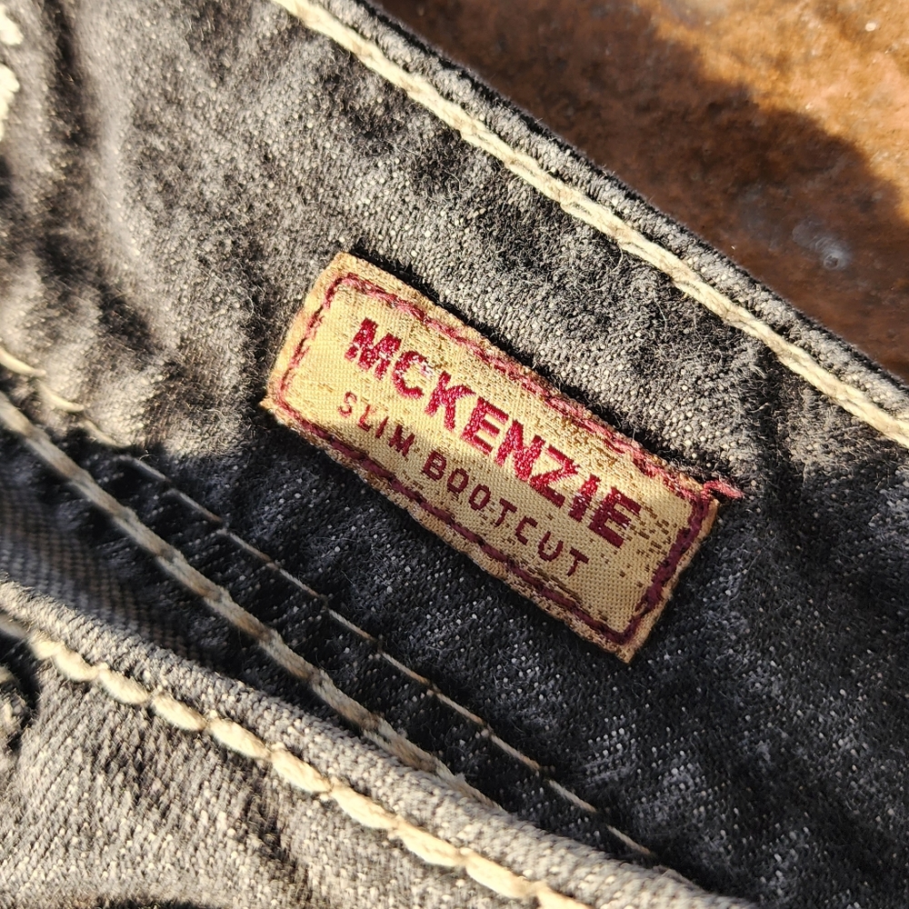 Silver Mckenzie - image 3